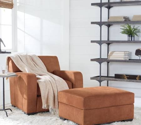 LR Kaylan Leather Chair